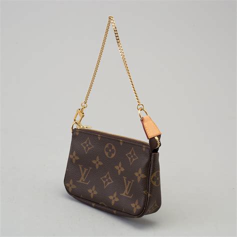 Louis Vuitton little pouch